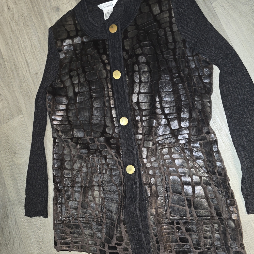 Misook Black Croc-Embossed Long Button-Front Cardigan with Gold Buttons - Picture 3 of 4